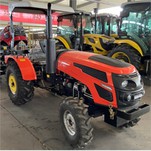 Kmetijski traktor s 60 KM